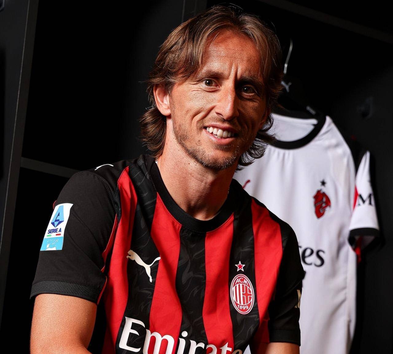 博彩政策调整的信号如何解读（解码博彩政策调整背后的信号）