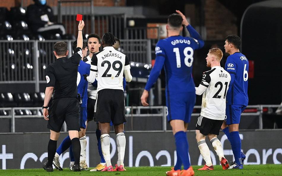 棒球与智慧场馆解析高带宽网络对球场内数万人即时交互体验的提升