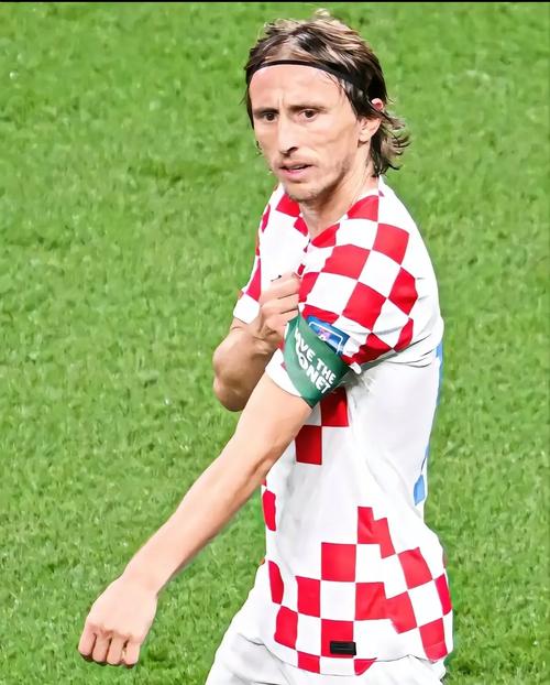 诺兰·阿雷纳多谈攻守平衡