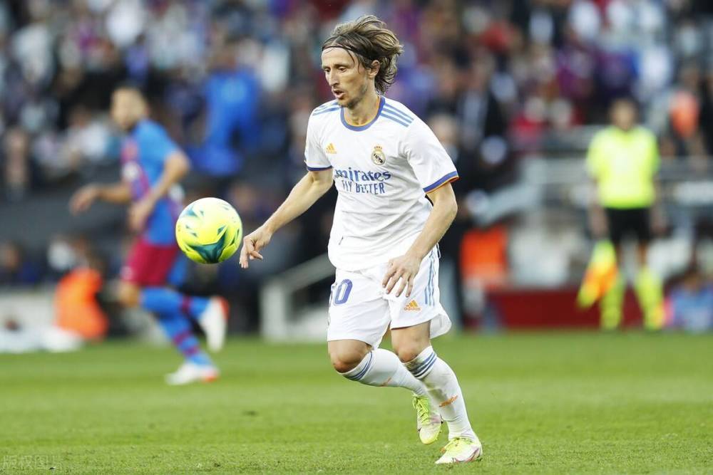 “巫师”希金斯夺2025斯诺克世界公开赛冠军