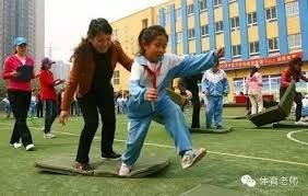 2025 赛季：MLB 全季场均观众人数达到 2.9 万人，重回疫情前巅峰水平