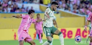 篮网突发小波特轮休引发交易猜测，雄鹿锁定潜在买家之列，另外三队积极参与